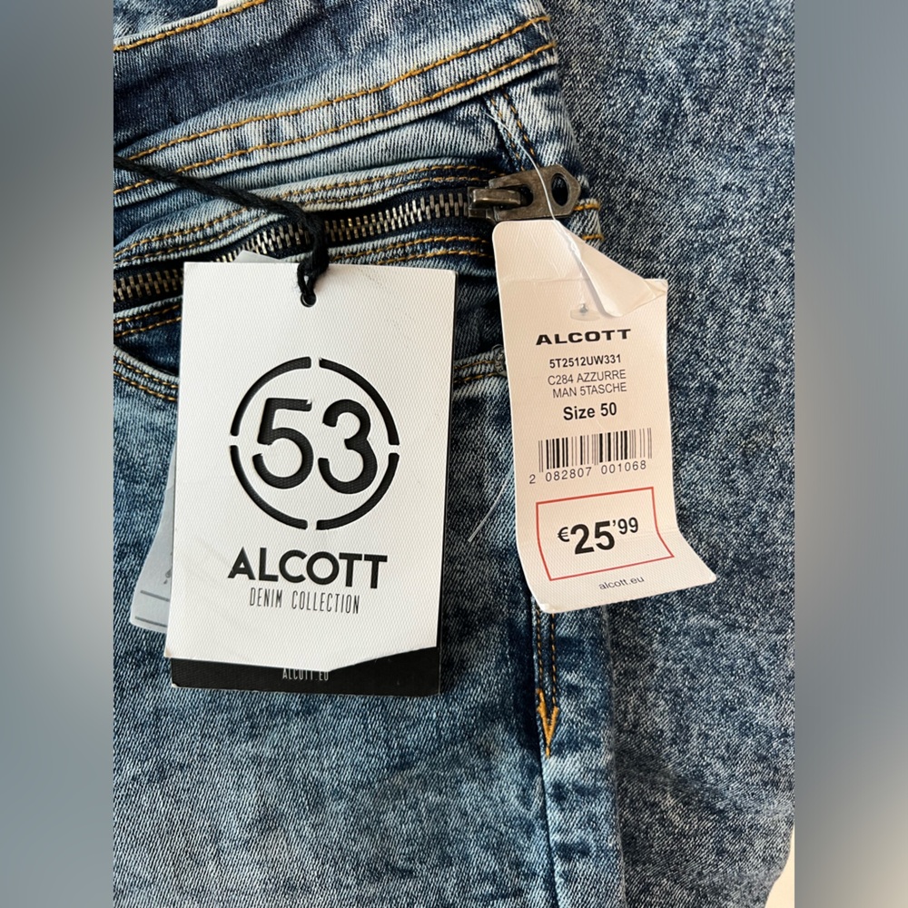 Men’s Alcott Jeans - Picture 5 of 5